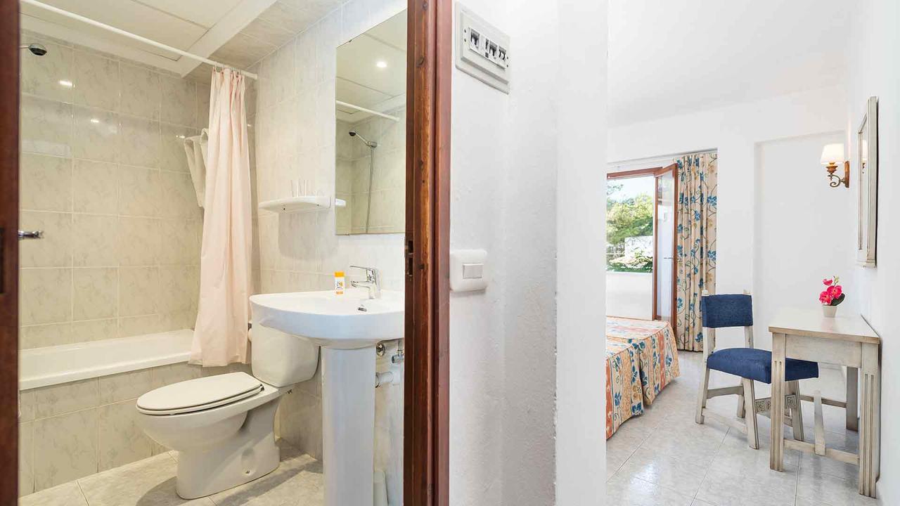 Hostal San Francisco Cala D´Or Dış mekan fotoğraf