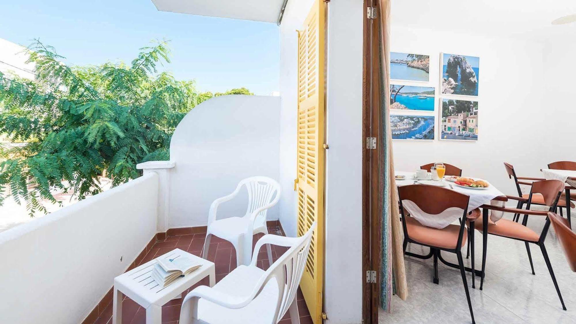 Hostal San Francisco Cala D´Or Dış mekan fotoğraf