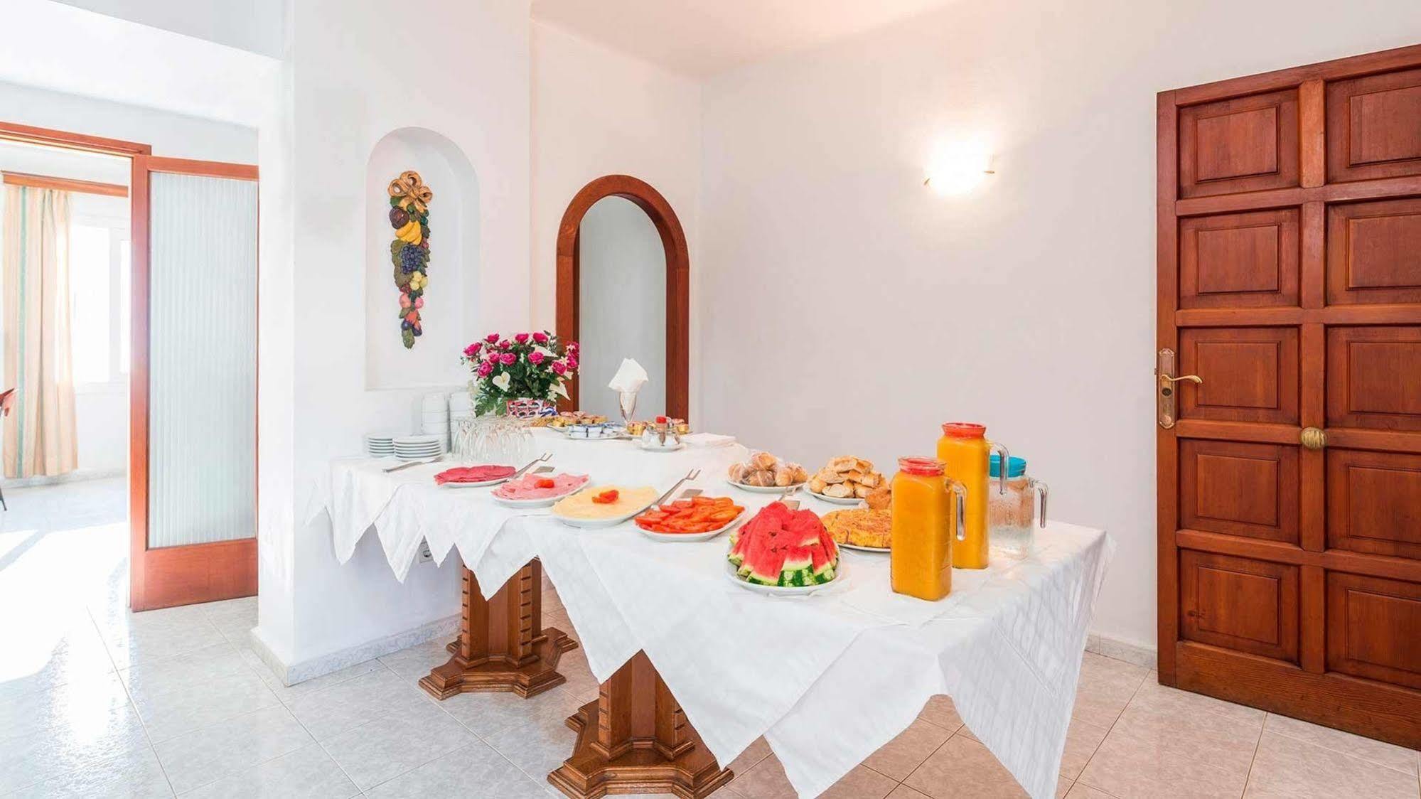 Hostal San Francisco Cala D´Or Dış mekan fotoğraf